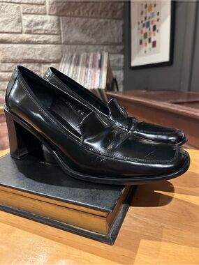 Coach Elsa Black Leather Block Heel Loafer Pumps Sz 9.5